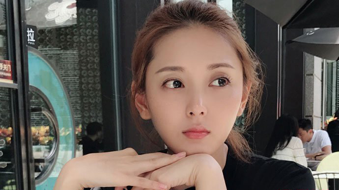 小刘佳结婚了吗 为何不红没有进入一线