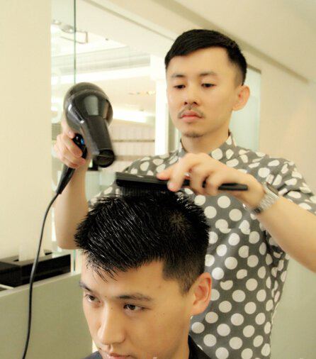 男士发型打理技巧 达人教你两种打造手法