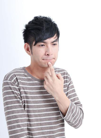 男人常做脸部运动让脸更紧实
