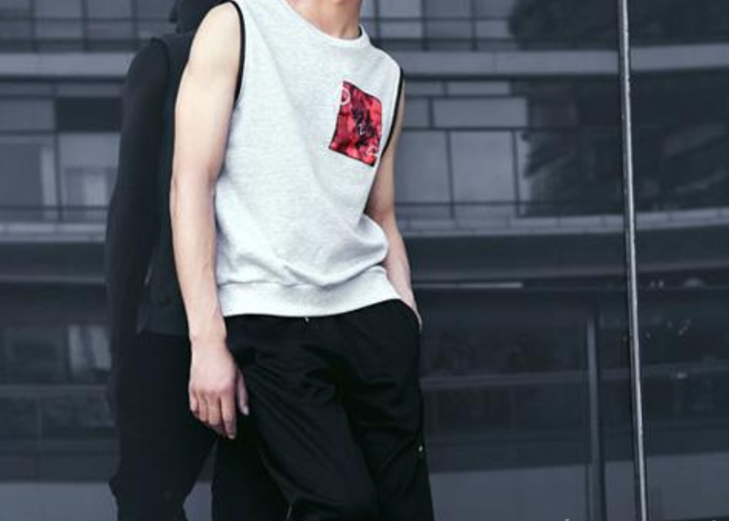 阳光帅气的时尚潮男 让你享受最完美的服装搭配
