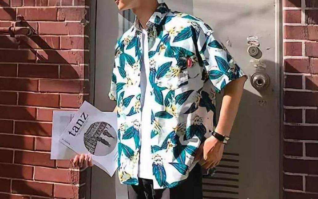 夏季必备的夏威夷衬衫 带你享受盛夏的美景吧