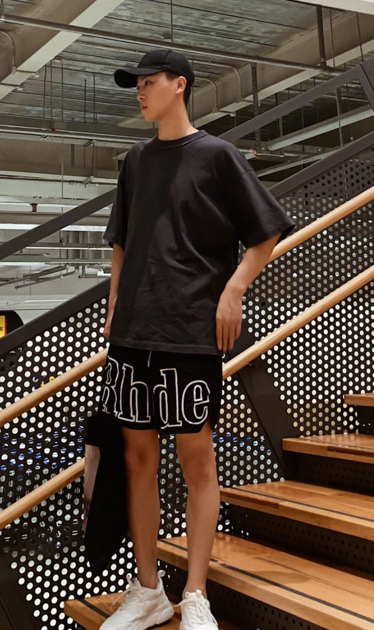 男生夏季运动风搭配 夏季最适合自己的魅力