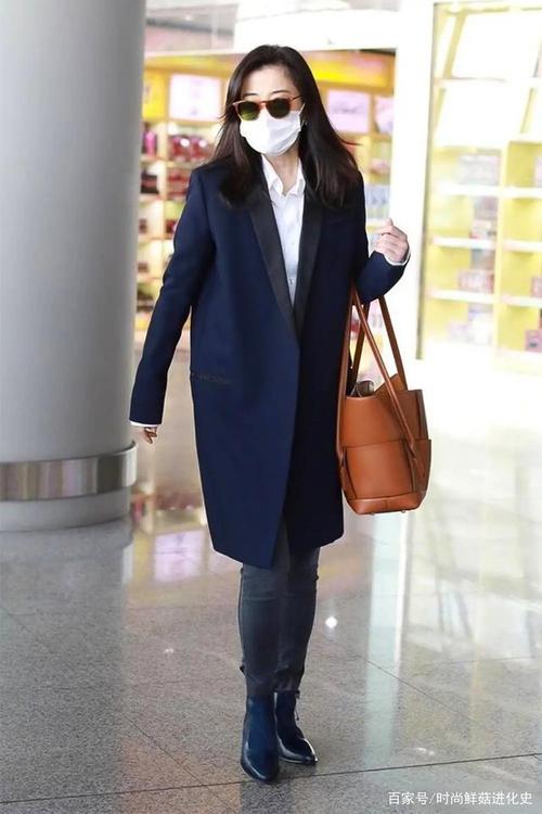 罗永浩开怼俞敏洪 每年占我几千万便宜一句认可都没有