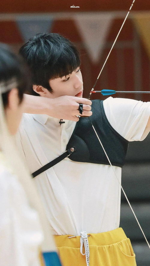 台湾红衣小女孩事件灵异杀人！ 重庆红衣男孩事